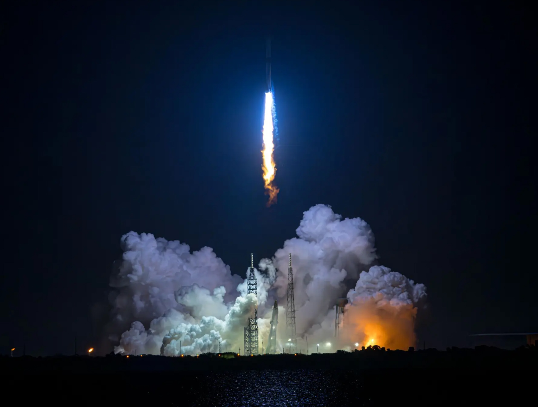 Blue Origin Rocket Launch Cancelled: Subsystem Issue Delays Mission Blue Origin Rocket Launch Cancelled: Subsystem Issue Delays Mission