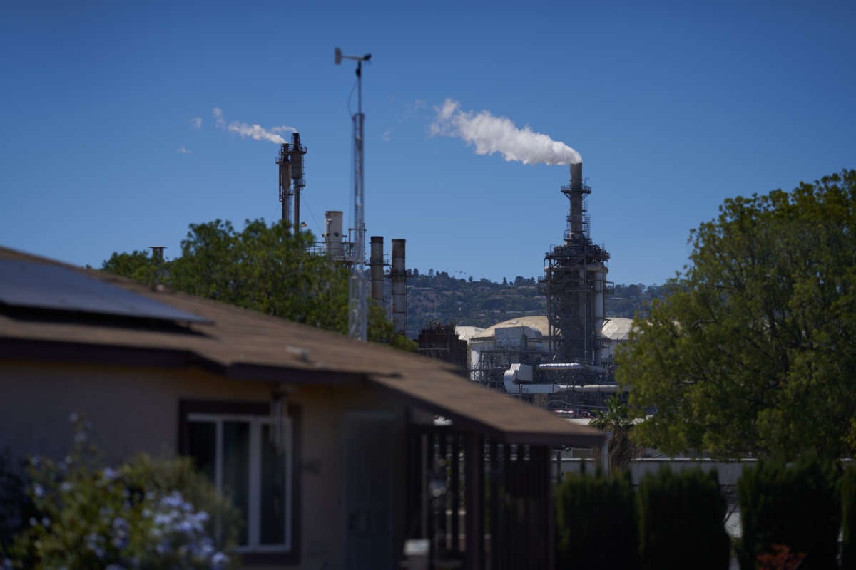 Newsom Urges Oil Industry Collaboration Amidst Soaring California Gas Prices Newsom Urges Oil Industry Collaboration Amidst Soaring California Gas Prices