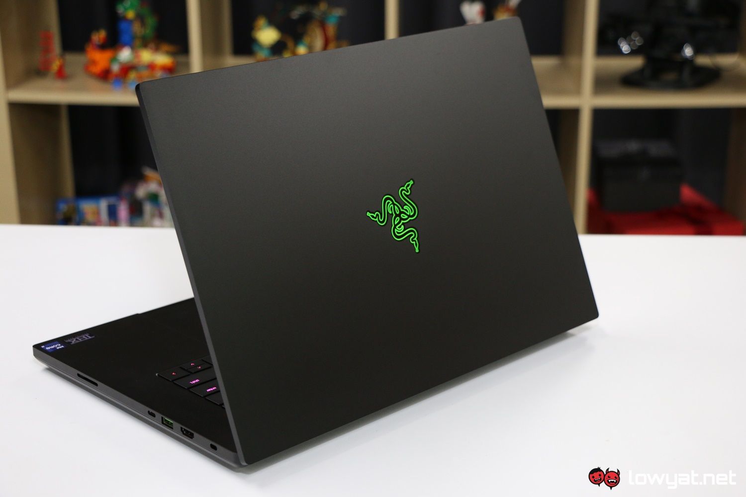 Razer Blade 16 (2025): High-End Performance In A Slim Design – A Detailed Review Razer Blade 16 (2025): High-End Performance In A Slim Design – A Detailed Review